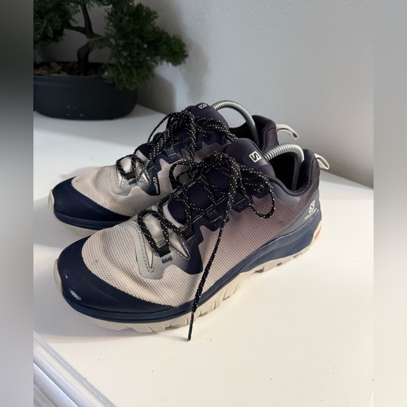 Salomon Navy and Cream Athletic Shoes - Picture 3 of 7